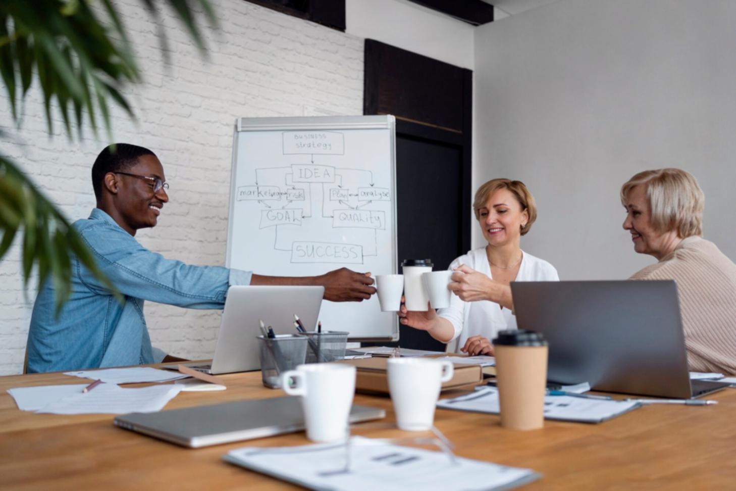 Environnement d'apprentissage collaboratif avec interaction entre participants